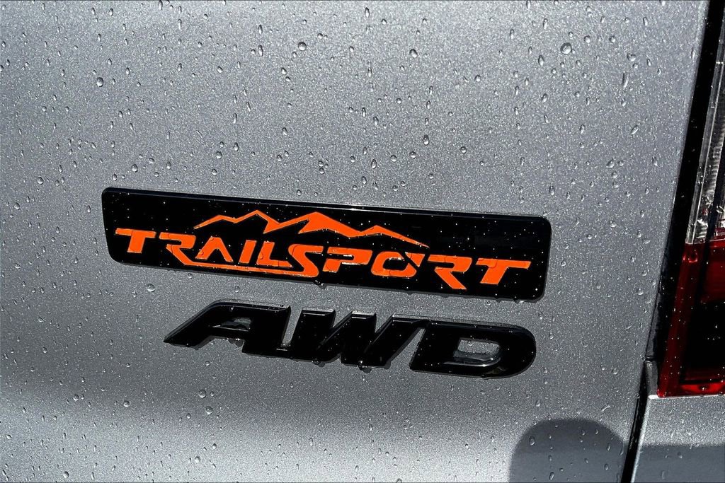 Used 2023 Honda Passport TrailSport image 25