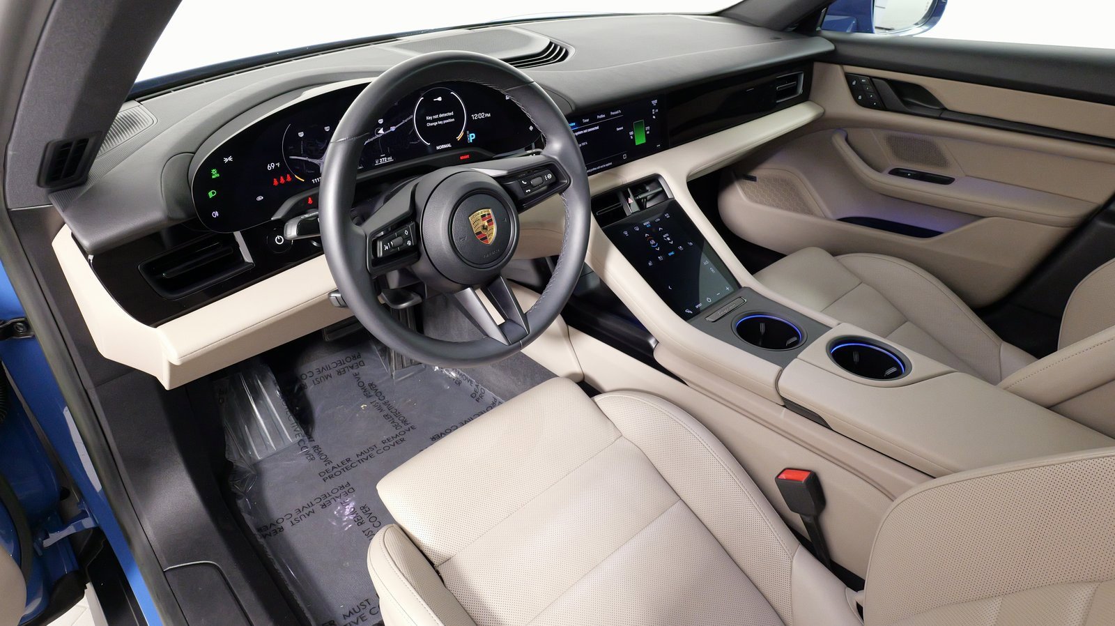 Used 2023 Porsche Taycan image 29