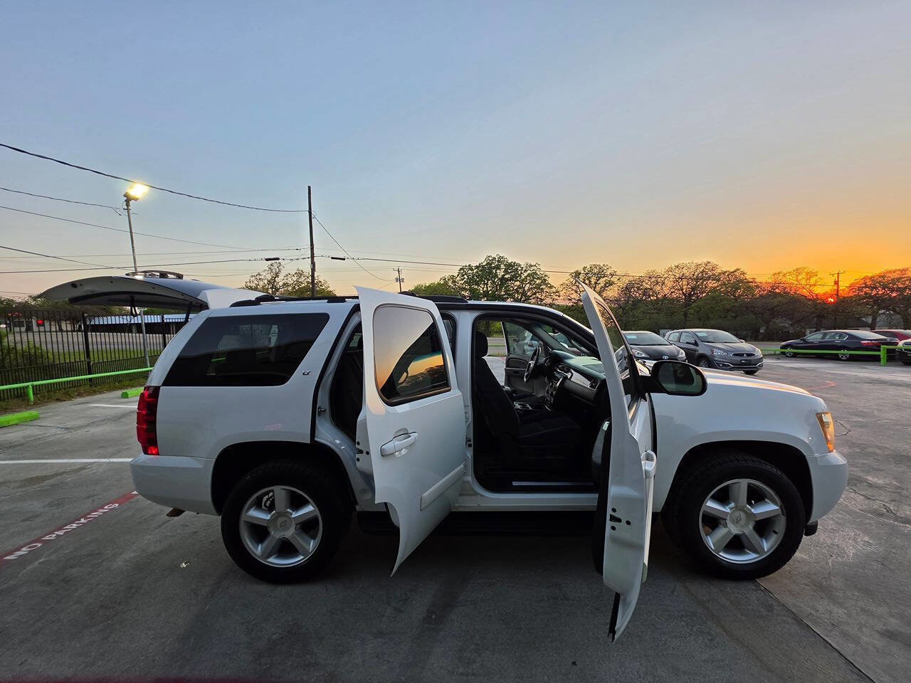 Used 2008 Chevrolet Tahoe LT w/ Convenience Package 1 image 56