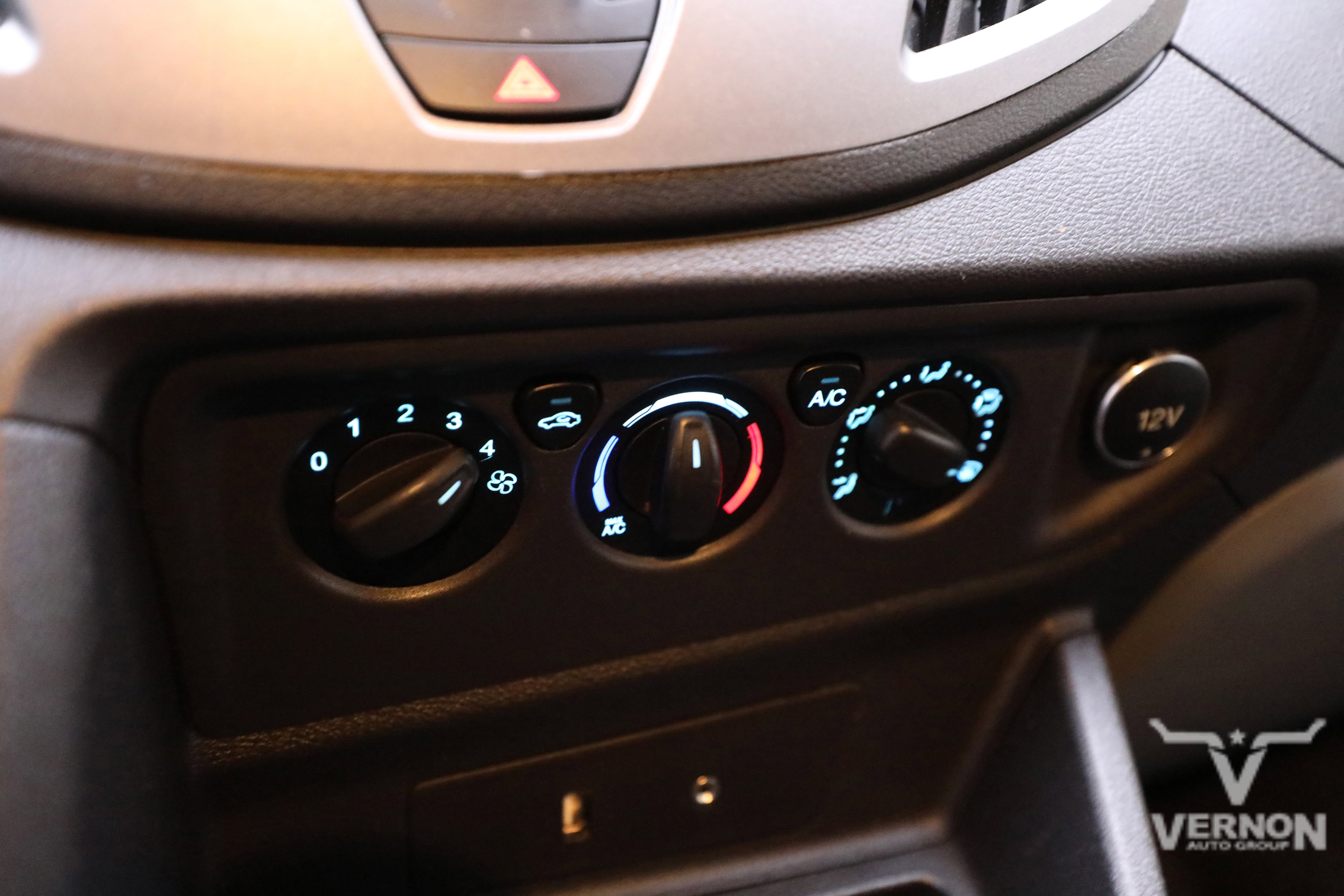 Used 2016 Ford Transit 350 XLT image 22