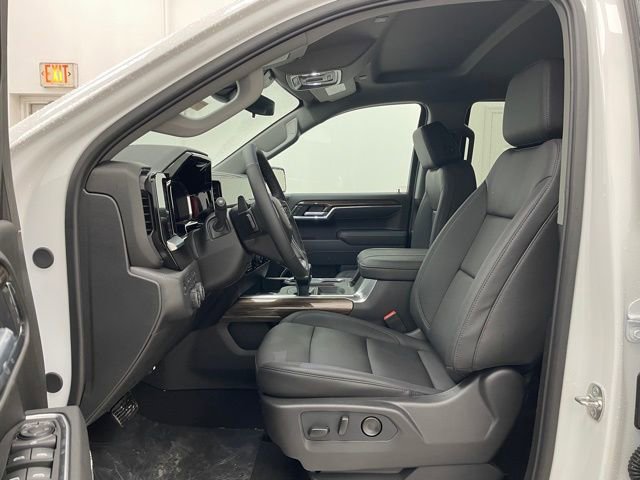 New 2026 Chevrolet Silverado 1500 RST w/ RST All Star Premium Package image 9