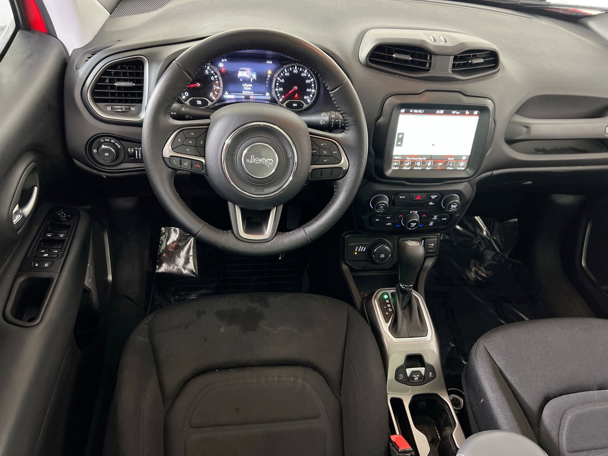 Used 2022 Jeep Renegade Latitude w/ Sun/Sound Group image 23