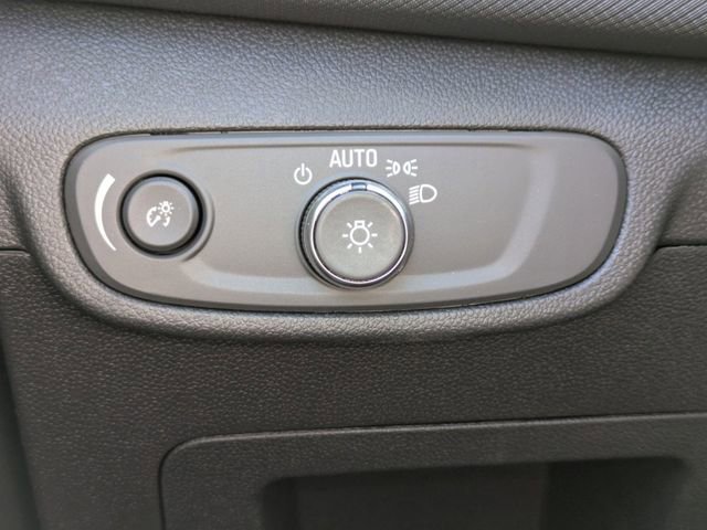 New 2025 Chevrolet TrailBlazer LT w/ Convenience Package FWD image 23