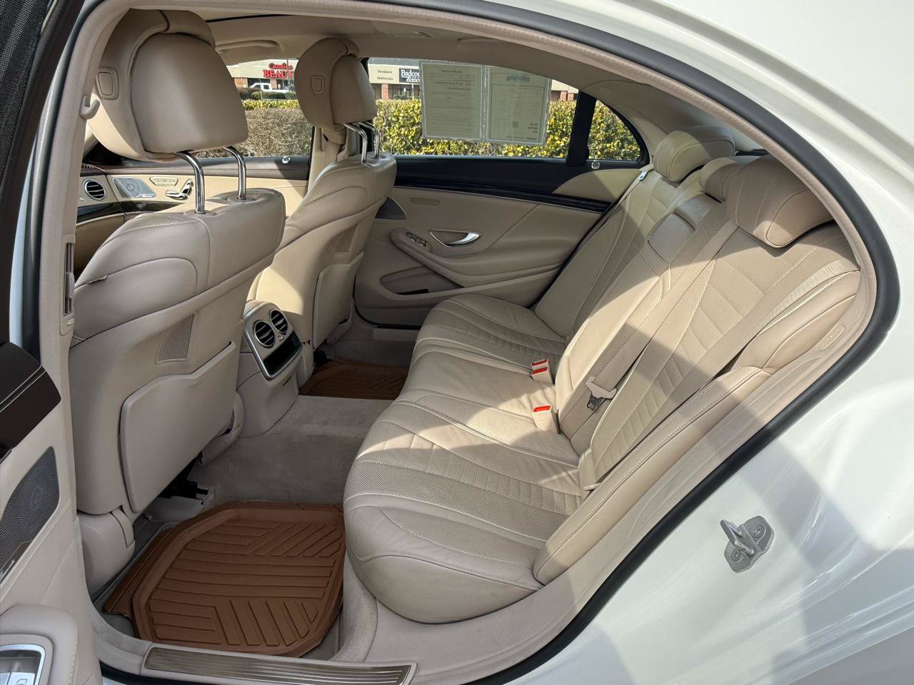Used 2016 Mercedes-Benz S 550 Sedan w/ Premium Package image 12