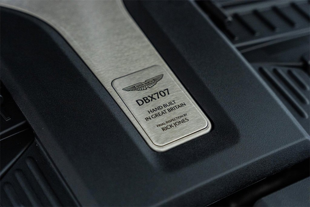 Used 2025 Aston Martin DBX 707 image 14