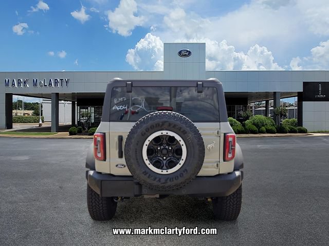 New 2026 Ford Bronco Outer Banks w/ Sasquatch Package AWD/4WD image 4