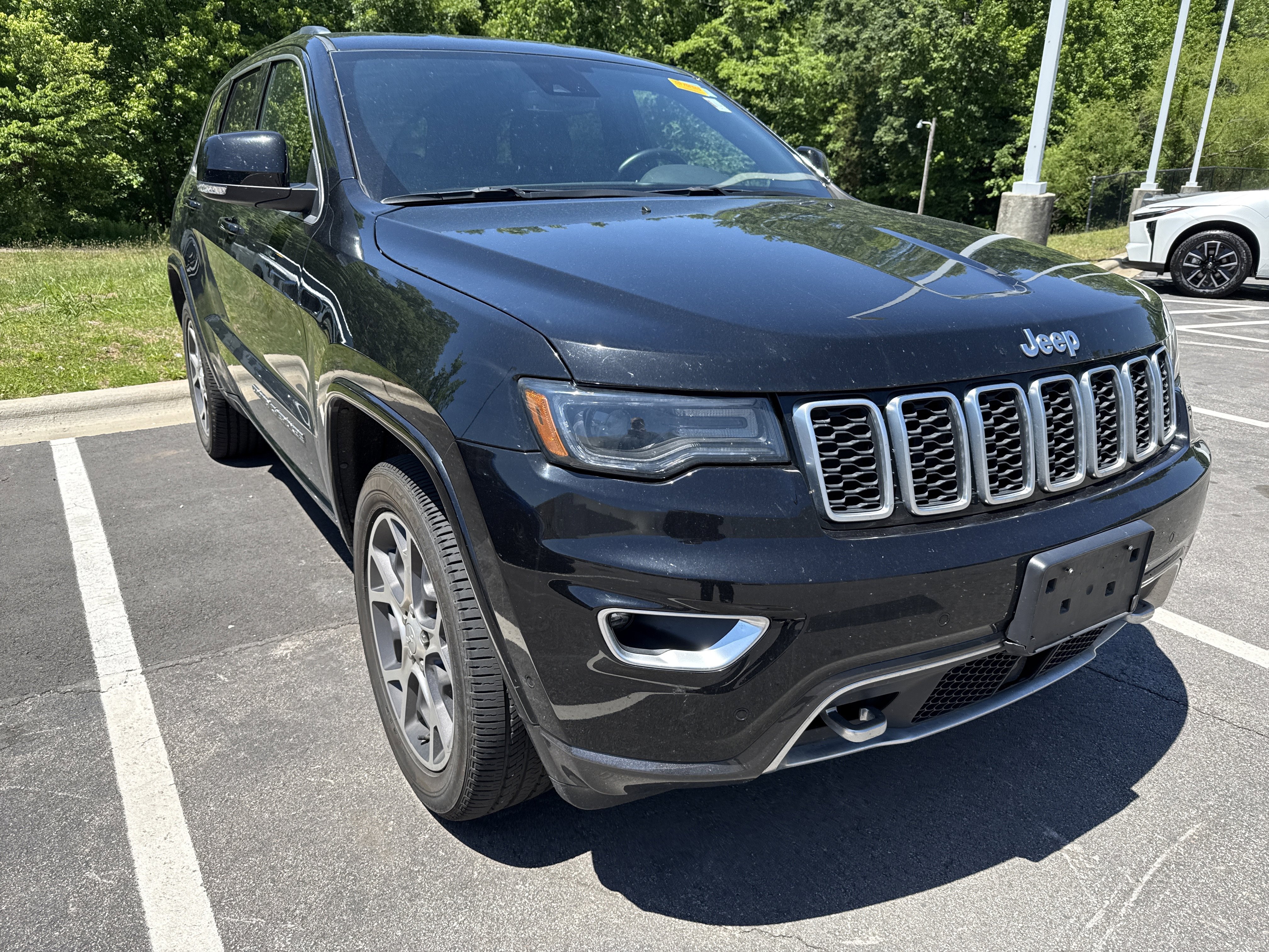 Used 2018 Jeep Grand Cherokee Limited AWD/4WD image 37