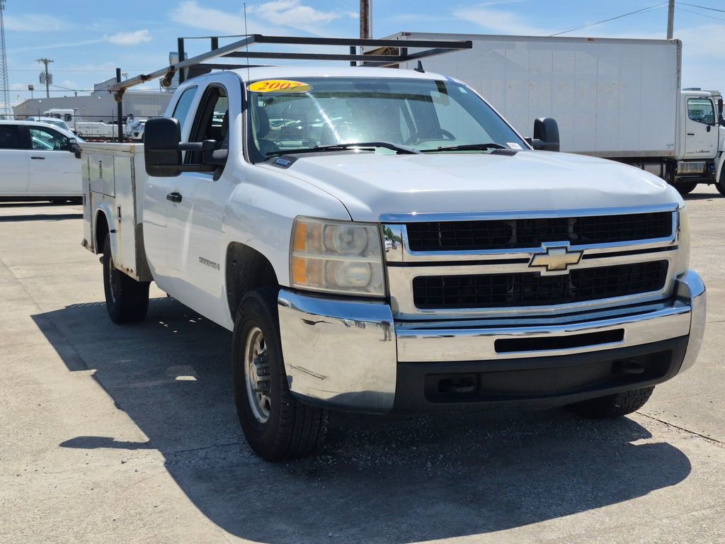 Used 2007 Chevrolet Silverado 2500 W/T AWD/4WD image 1