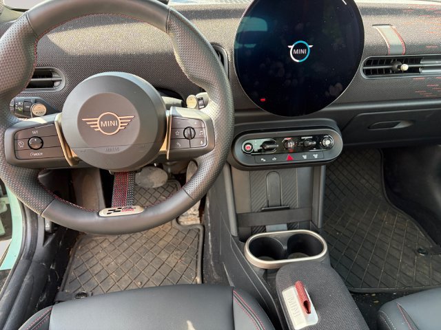 Used 2026 MINI Cooper S FWD image 10