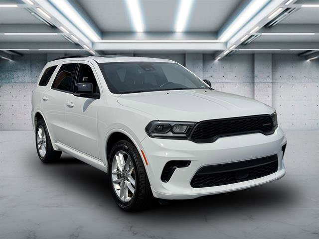 Used 2024 Dodge Durango GT image 2