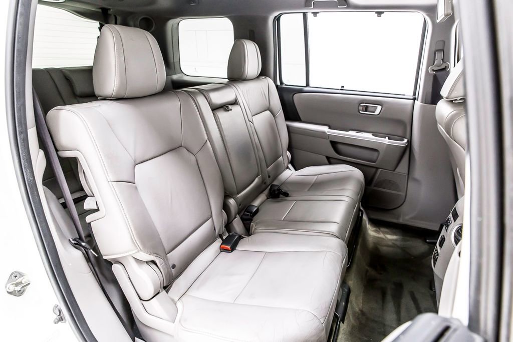 Used 2014 Honda Pilot Touring image 32