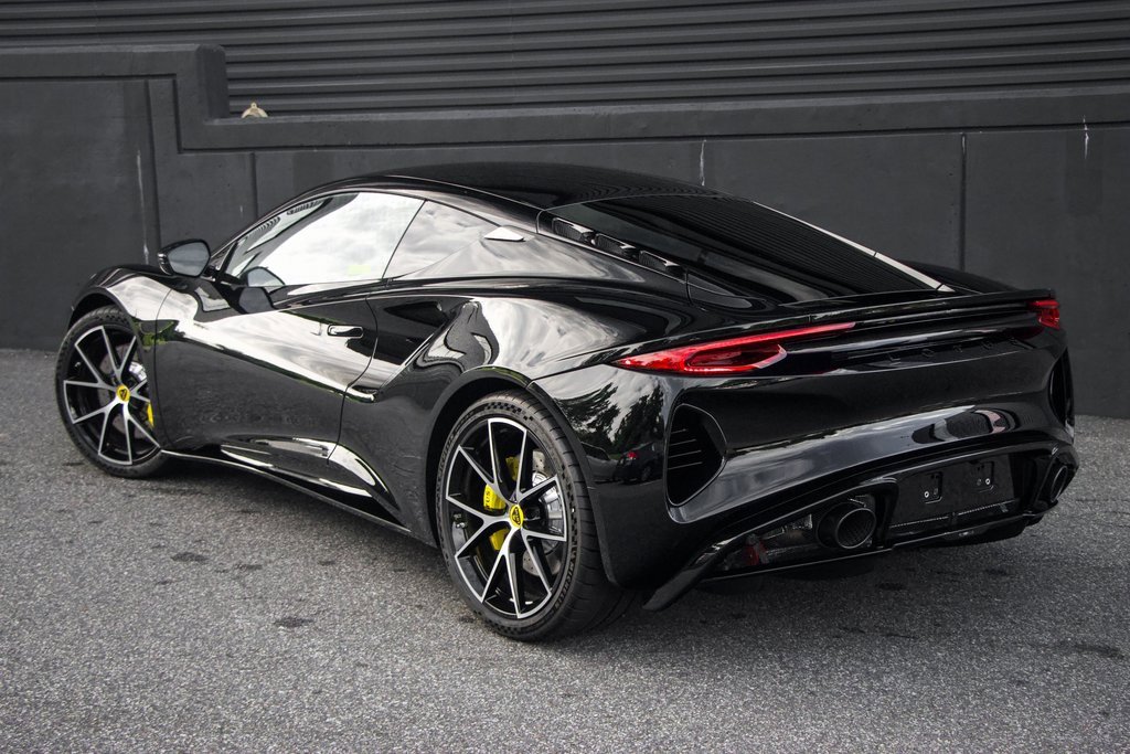 Used 2025 Lotus Emira image 3