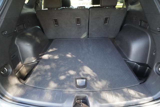 Used 2024 Chevrolet Blazer LT w/ Convenience Package AWD/4WD image 32