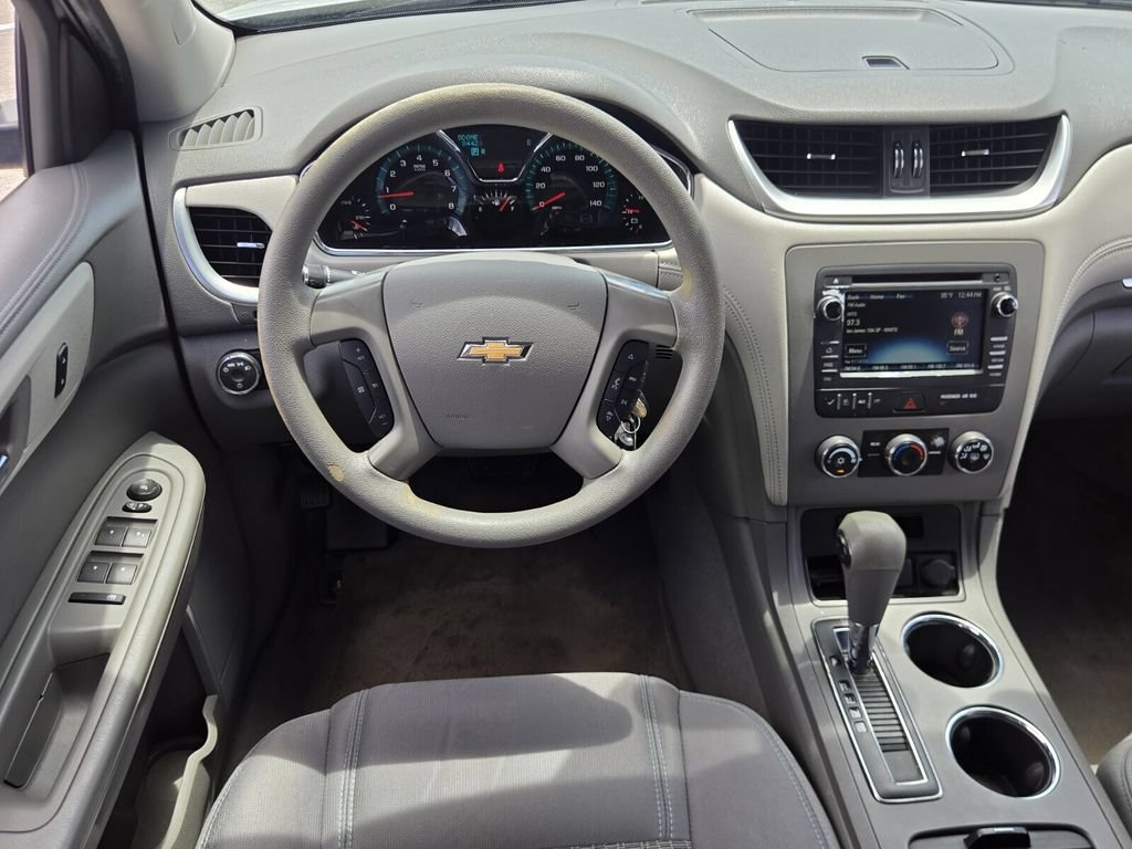 Used 2016 Chevrolet Traverse LS FWD image 13