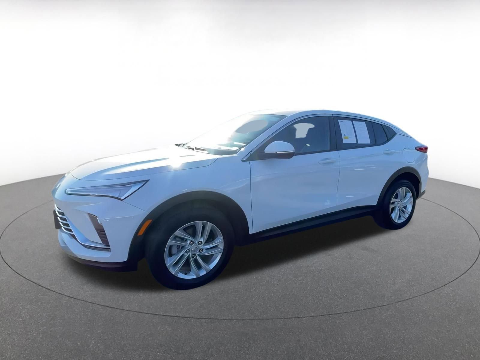 Used 2025 Buick Envista Preferred image 8