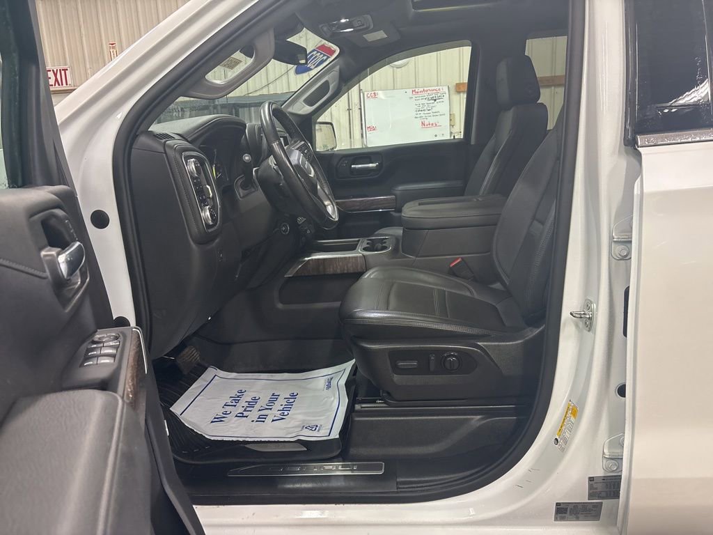 Used 2022 GMC Sierra 1500 Denali w/ Denali Premium Package AWD/4WD image 2