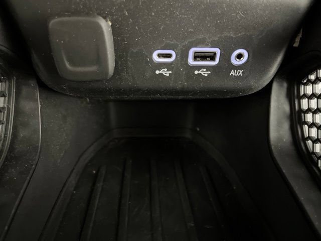 Used 2023 Chevrolet TrailBlazer LT FWD image 29