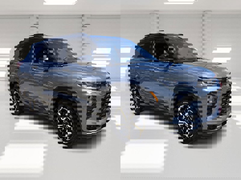 Used 2021 Chevrolet TrailBlazer RS w/ Technology Package FWD image 7