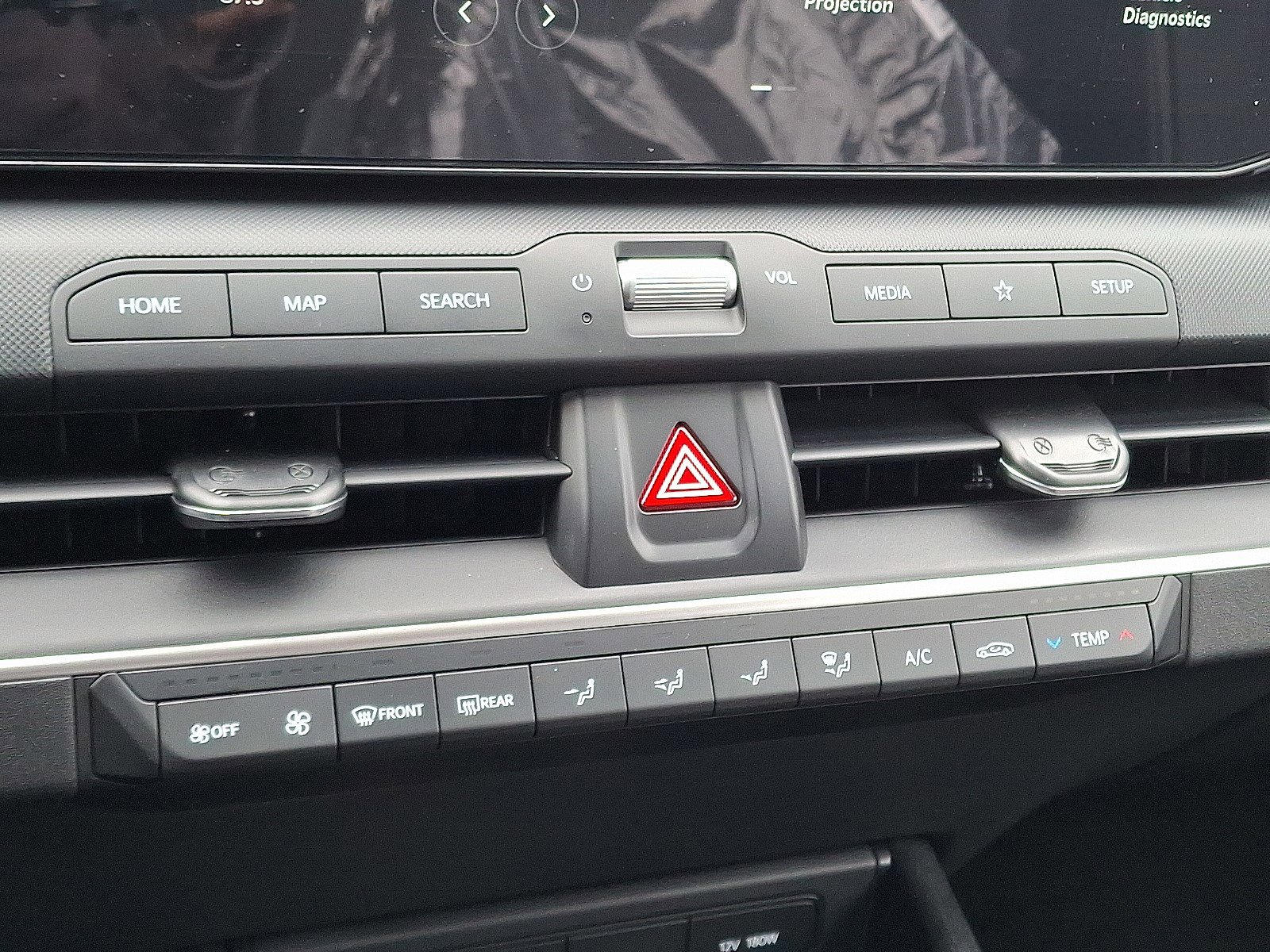 New 2025 Kia K4 LXS image 13