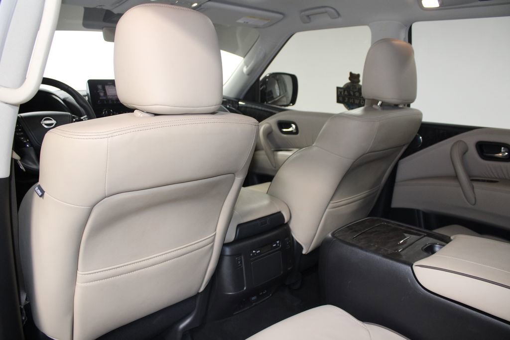 Used 2024 Nissan Armada Platinum w/ Captain's Chairs Package image 27