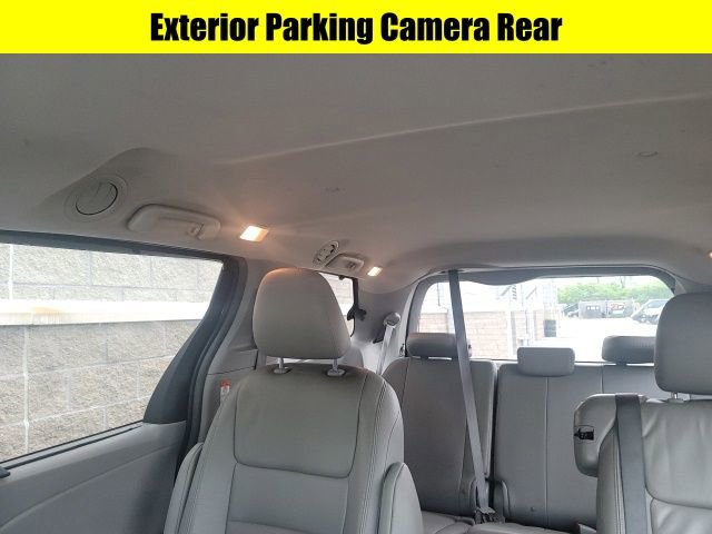 Used 2015 Toyota Sienna XLE w/ XLE Navigation Package image 15
