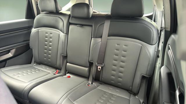 Used 2026 Kia EV9 Wind image 23