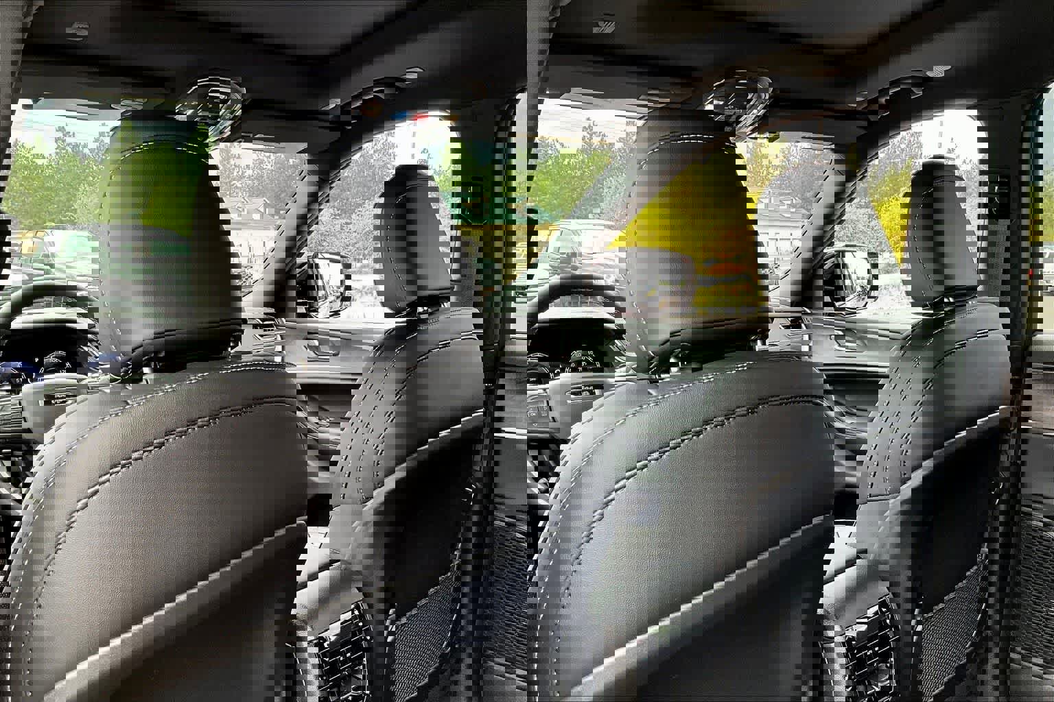 New 2025 Jeep Grand Cherokee L Limited w/ Luxury Tech Group II image 12