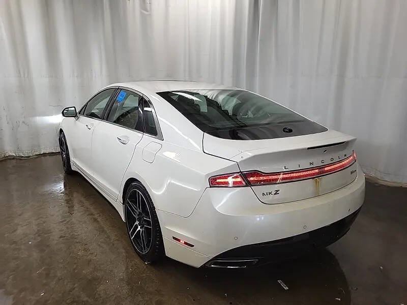 Used 2014 Lincoln MKZ w/ Equipment Group 101A Select image 3