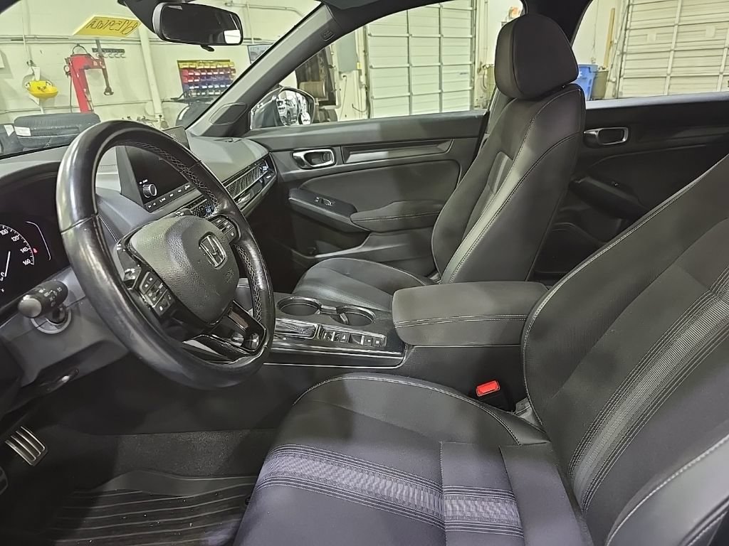 Used 2024 Honda Civic Sport image 14