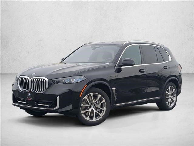 New 2026 BMW X5 xDrive50e w/ Climate Comfort Package