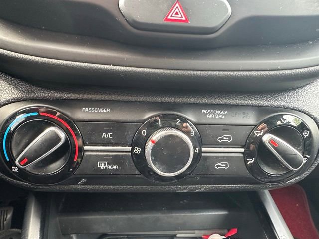 Used 2022 Kia Soul LX FWD image 13
