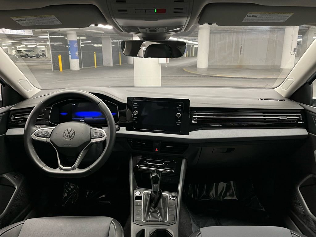 New 2026 Volkswagen Jetta SE FWD image 7