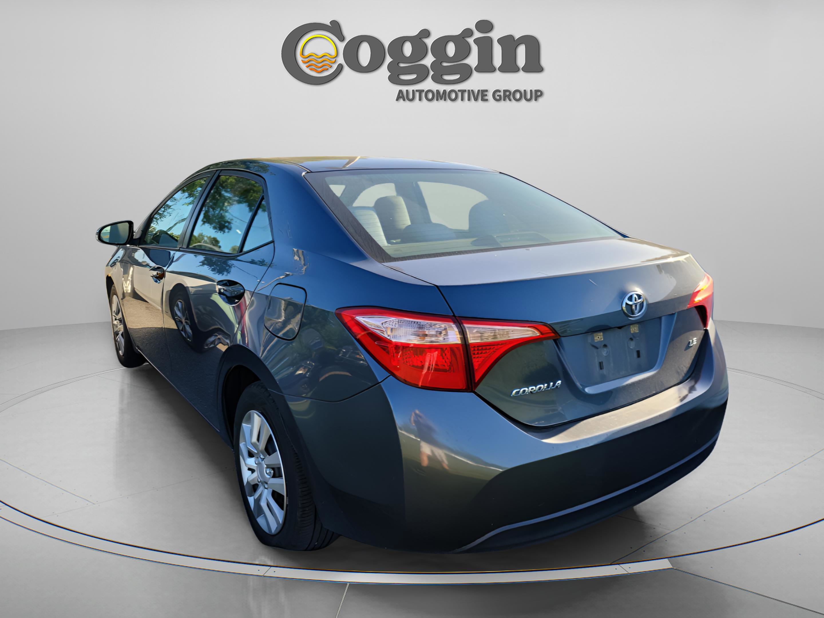Used 2019 Toyota Corolla LE image 3