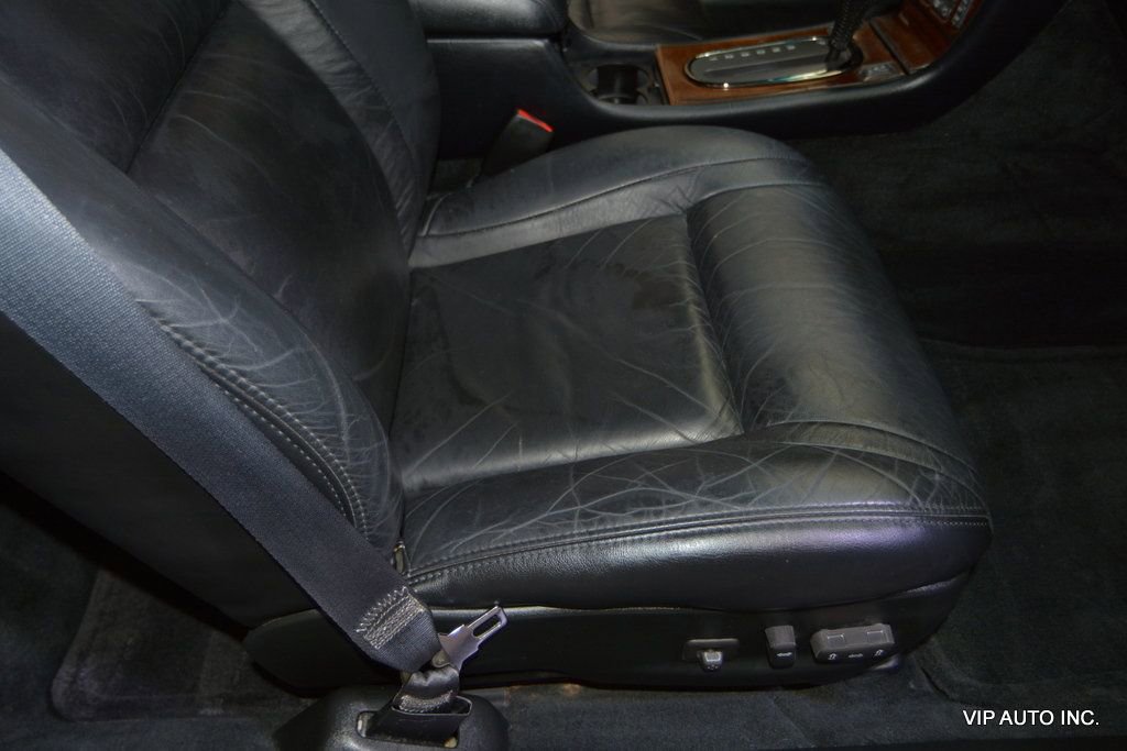 Used 1999 Cadillac Eldorado w/ Comfort/Convenience Pkg FWD image 16