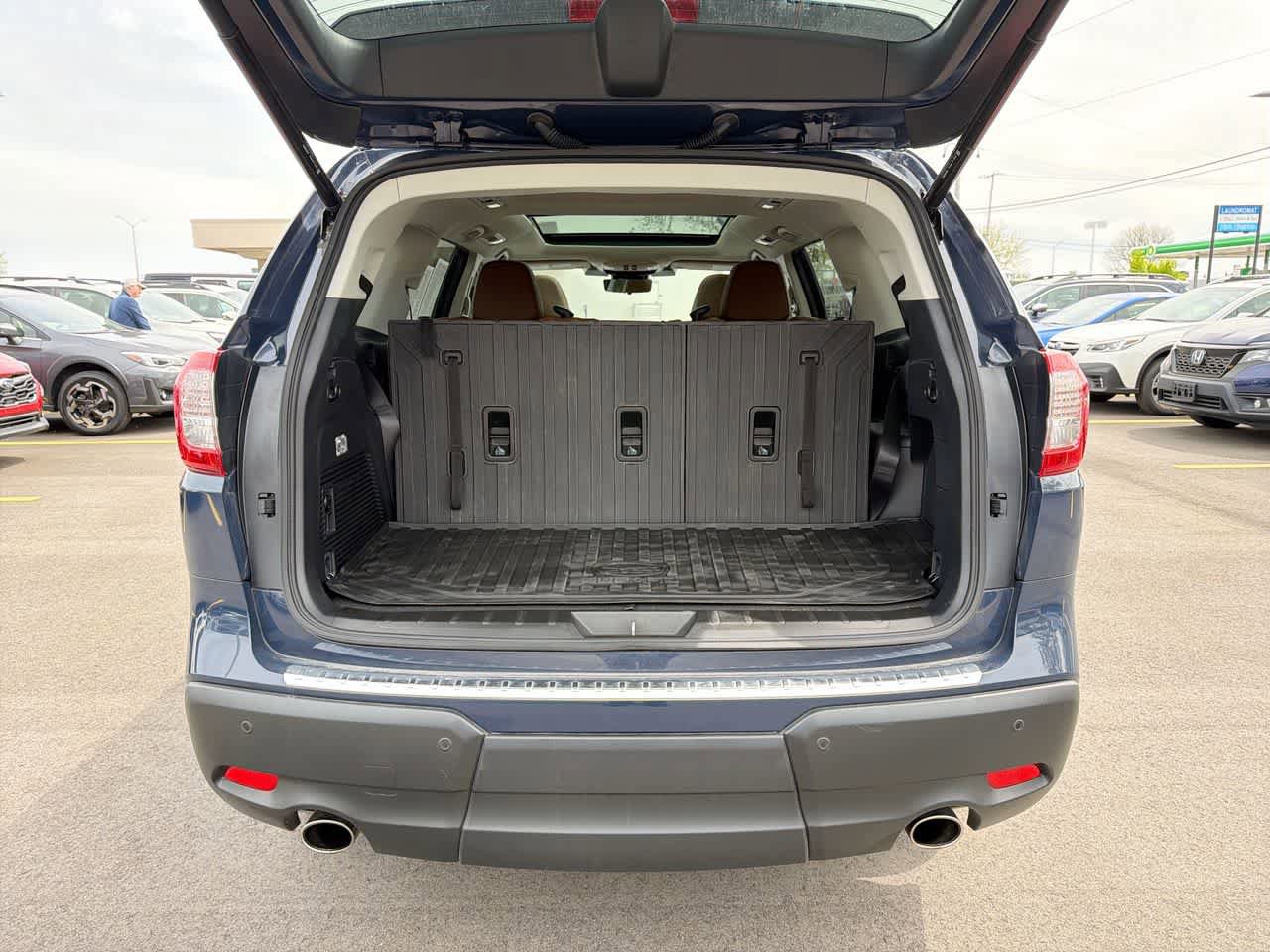 Certified 2024 Subaru Ascent Touring AWD/4WD image 39