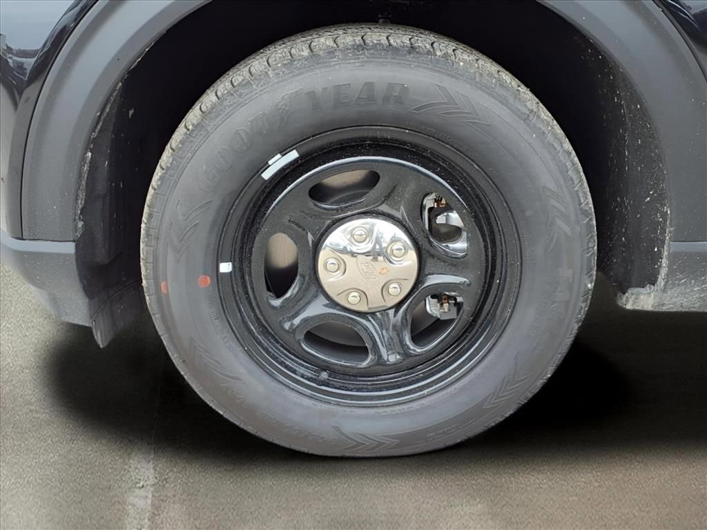 New 2025 Ford Explorer 4WD Police Interceptor image 17