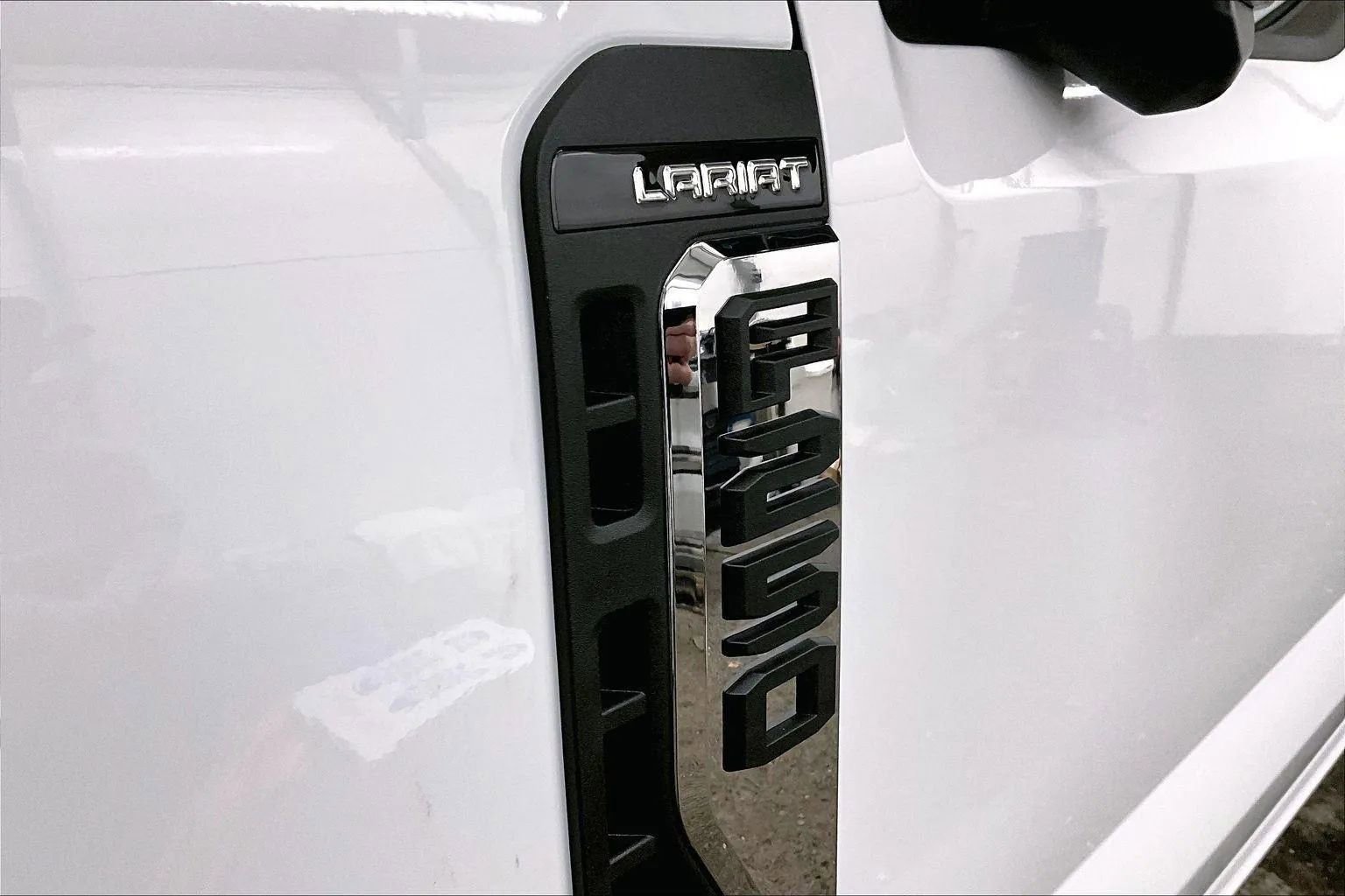 New 2026 Ford F250 Lariat image 13