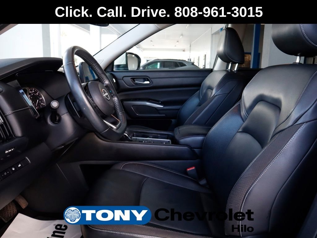 Used 2022 Nissan Pathfinder SL w/ SL Premium Package image 9