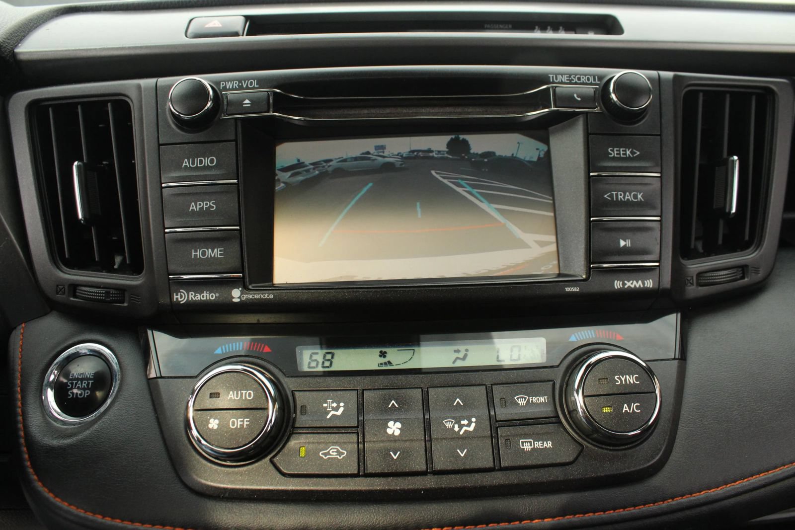 Used 2014 Toyota RAV4 XLE AWD/4WD image 33