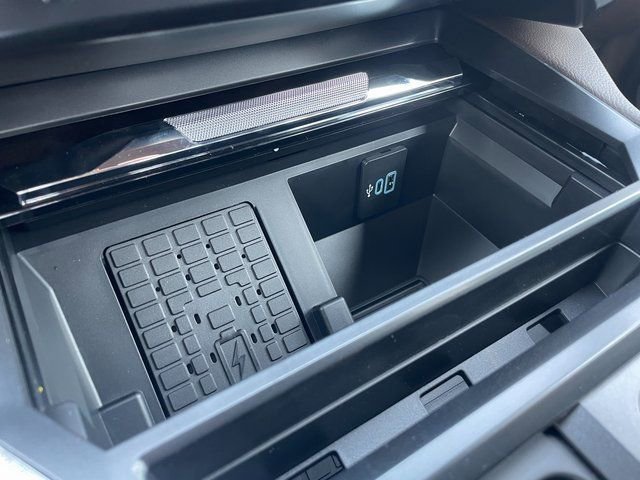 New 2025 Ford F350 King Ranch w/ Tremor Off-Road Package image 31