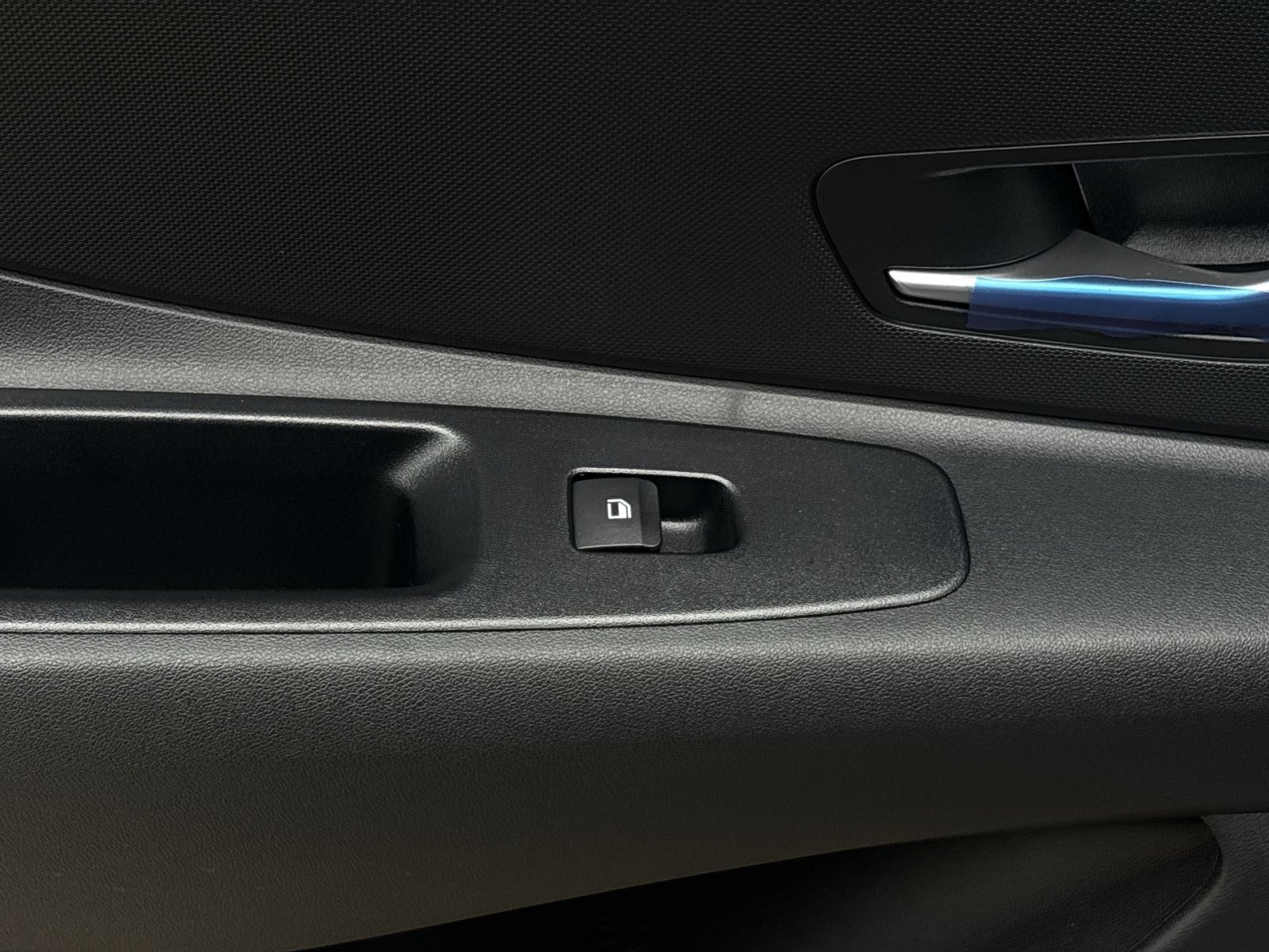 New 2026 Hyundai Elantra SE FWD image 26
