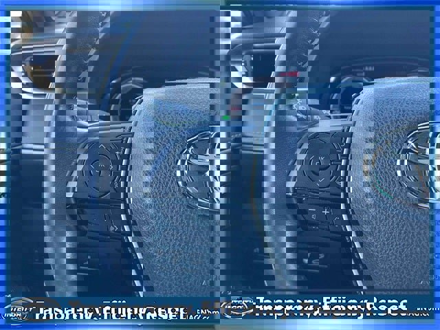 Used 2023 Toyota Venza Limited image 22