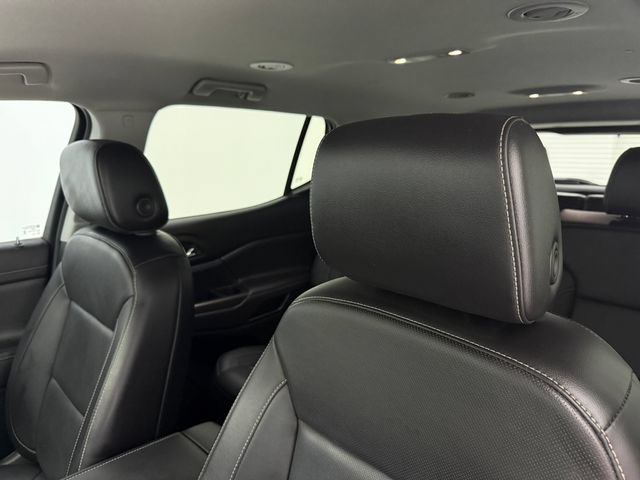 Used 2023 GMC Acadia SLT w/ Preferred Package FWD image 26