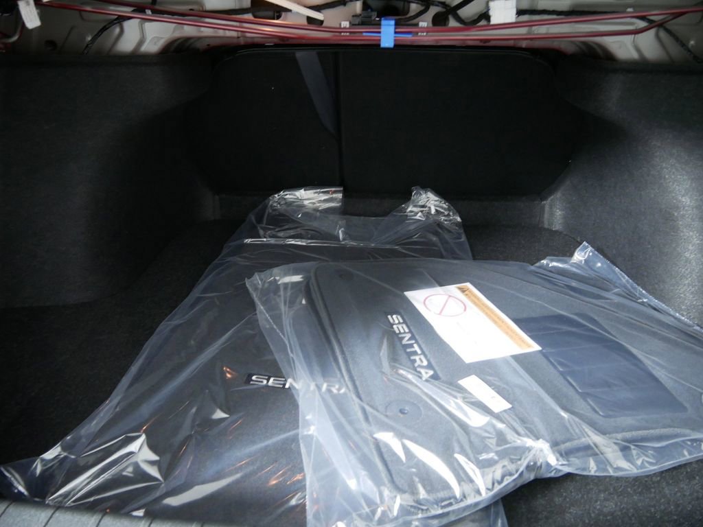 New 2026 Nissan Sentra SV w/ SV Convenience Package image 18