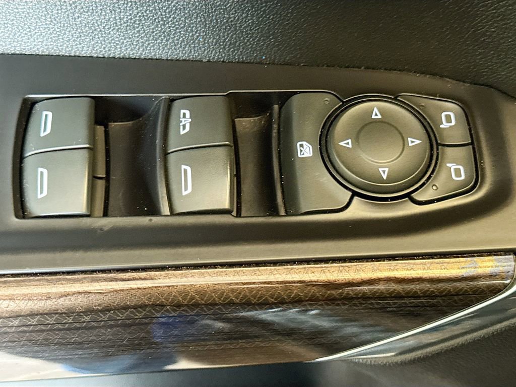 Used 2019 Chevrolet Silverado 1500 LT w/ Texas Edition image 19