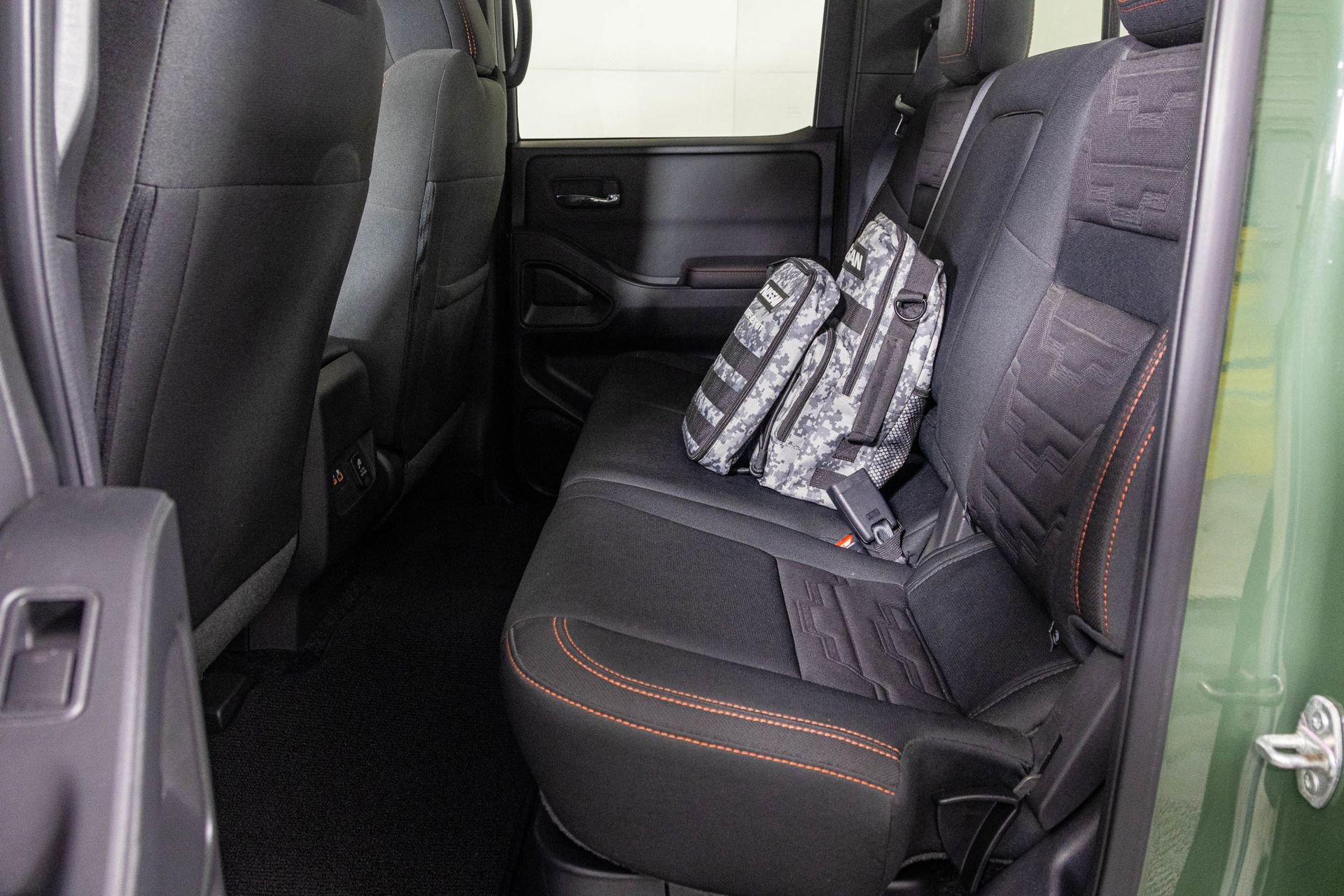 Used 2023 Nissan Frontier PRO-4X w/ Pro Convenience Package image 38