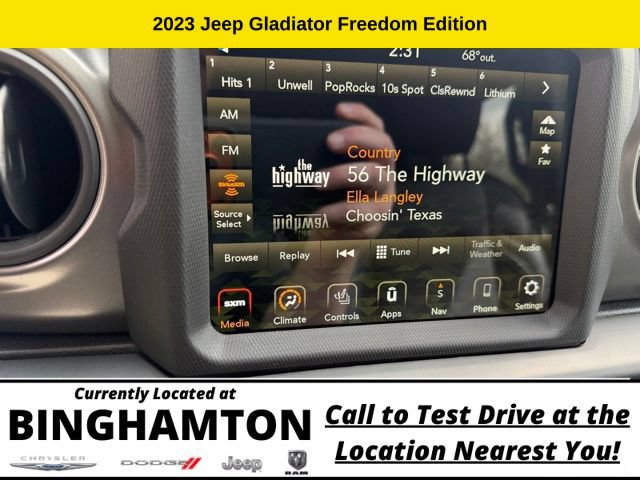 Used 2023 Jeep Gladiator Sport AWD/4WD image 22