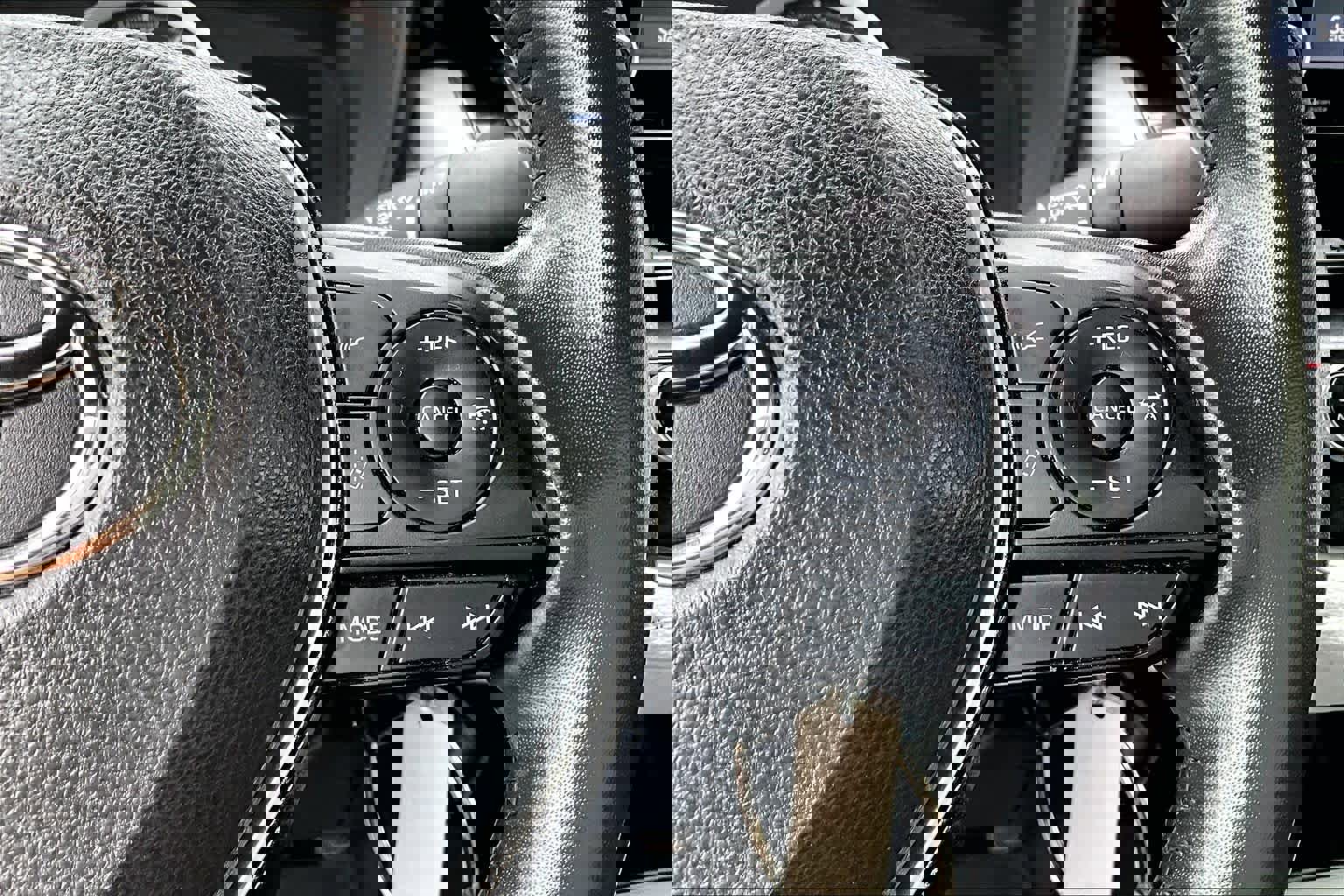 Used 2022 Toyota Corolla SE image 23