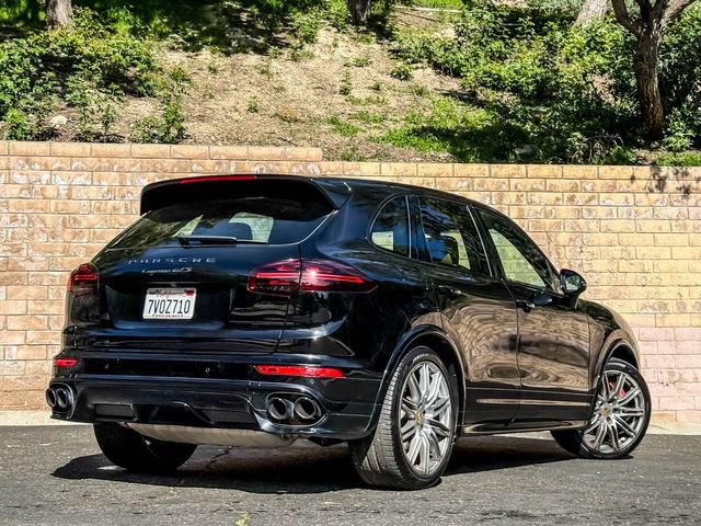 Used 2017 Porsche Cayenne GTS image 18