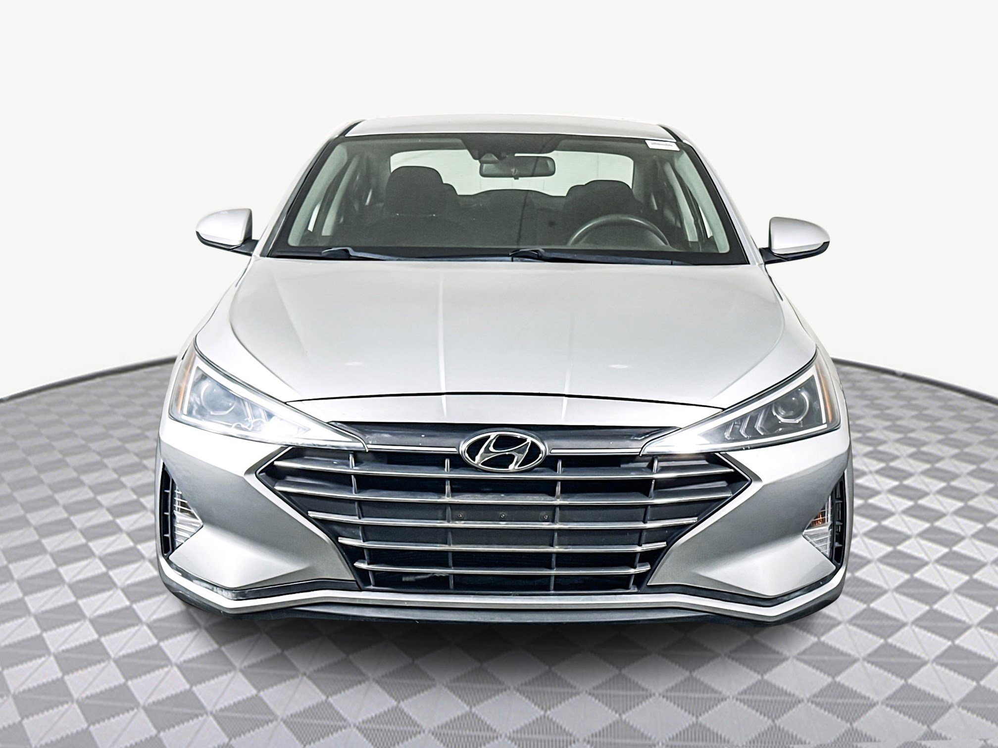 Used 2019 Hyundai Elantra SEL w/ Cargo Package image 2